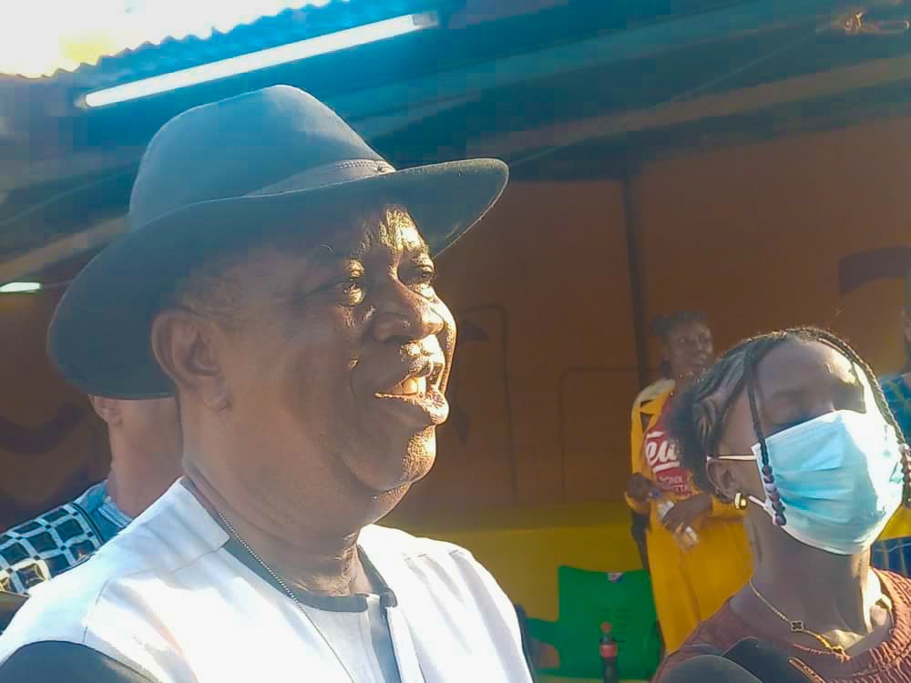 « L’art aussi peut encourager nos frères au front », (Jean Luc Bambara, sculpteur)