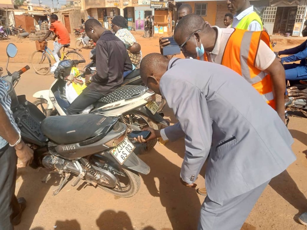 &nbsp;La DGTTM lance une opération pour vérifier la conformité des plaques d’immatriculation et des cartes grises à Ouagadougou&nbsp;